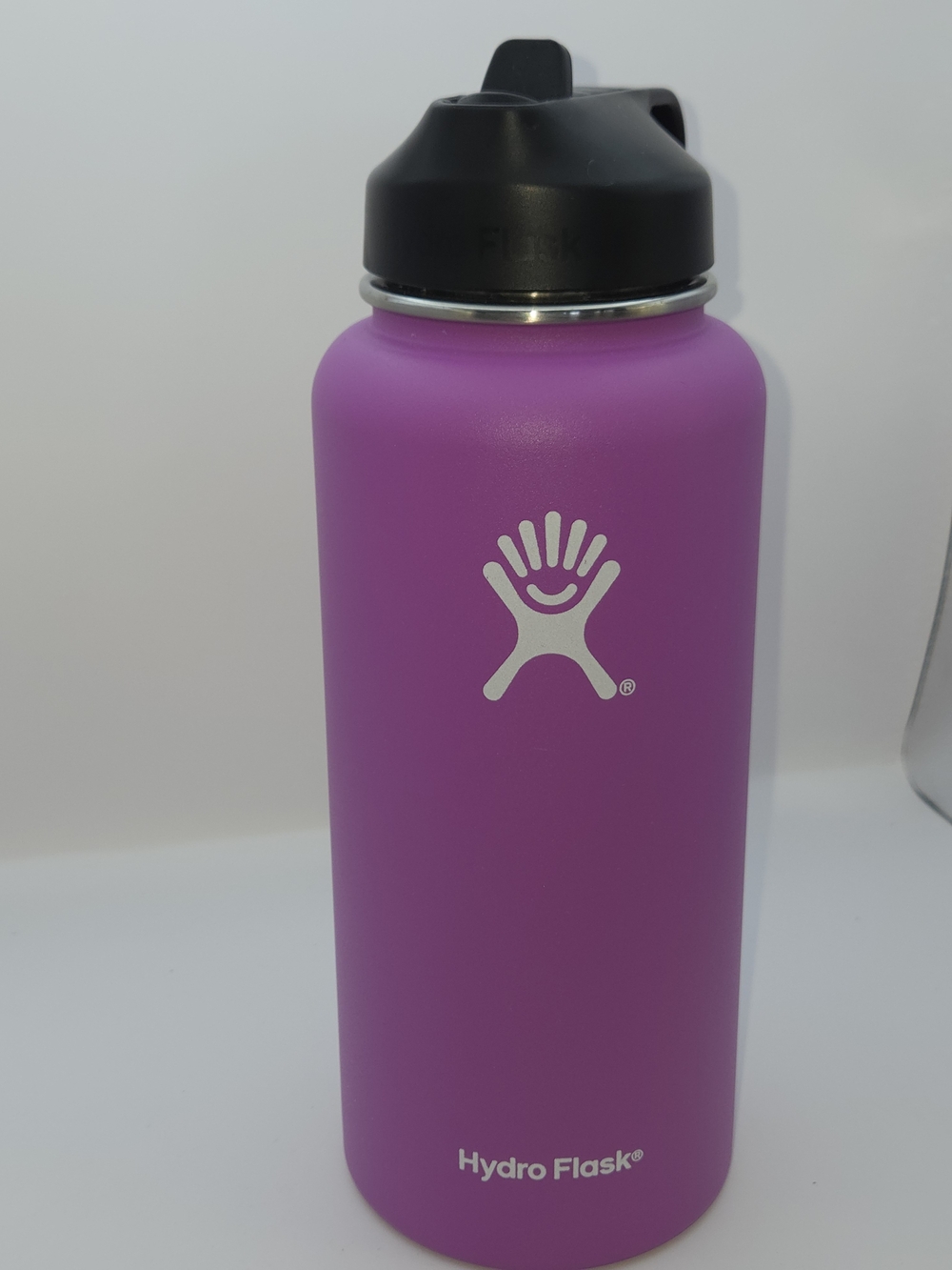 Hydro Flask Bright Purple Bottle with Black Flex Cap